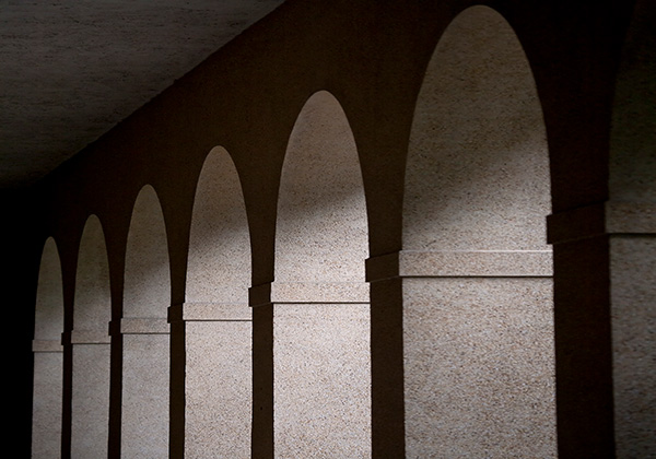 Archway path on LSU campus